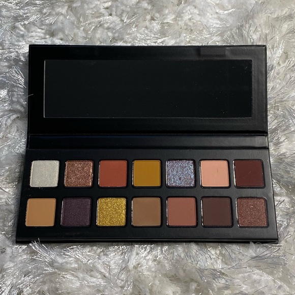 Kylie Cosmetics The Nice Palette - Picture 2 of 3